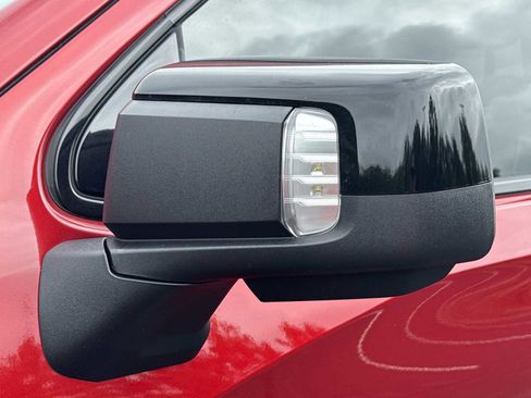 Used 2024 GMC Sierra 1500 AT4X image 47