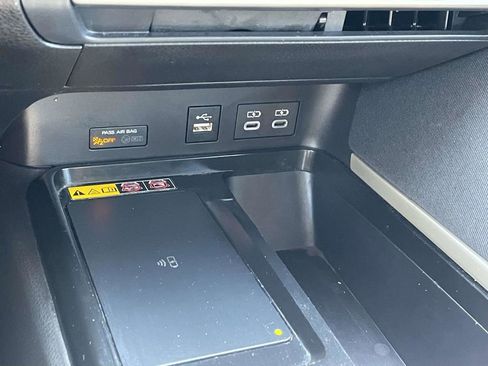 Used 2025 Toyota Camry LE FWD image 17