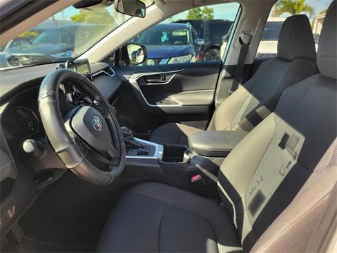 Used 2024 Toyota RAV4 LE image 17