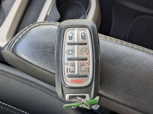 Used 2023 Chrysler Voyager LX FWD image 36