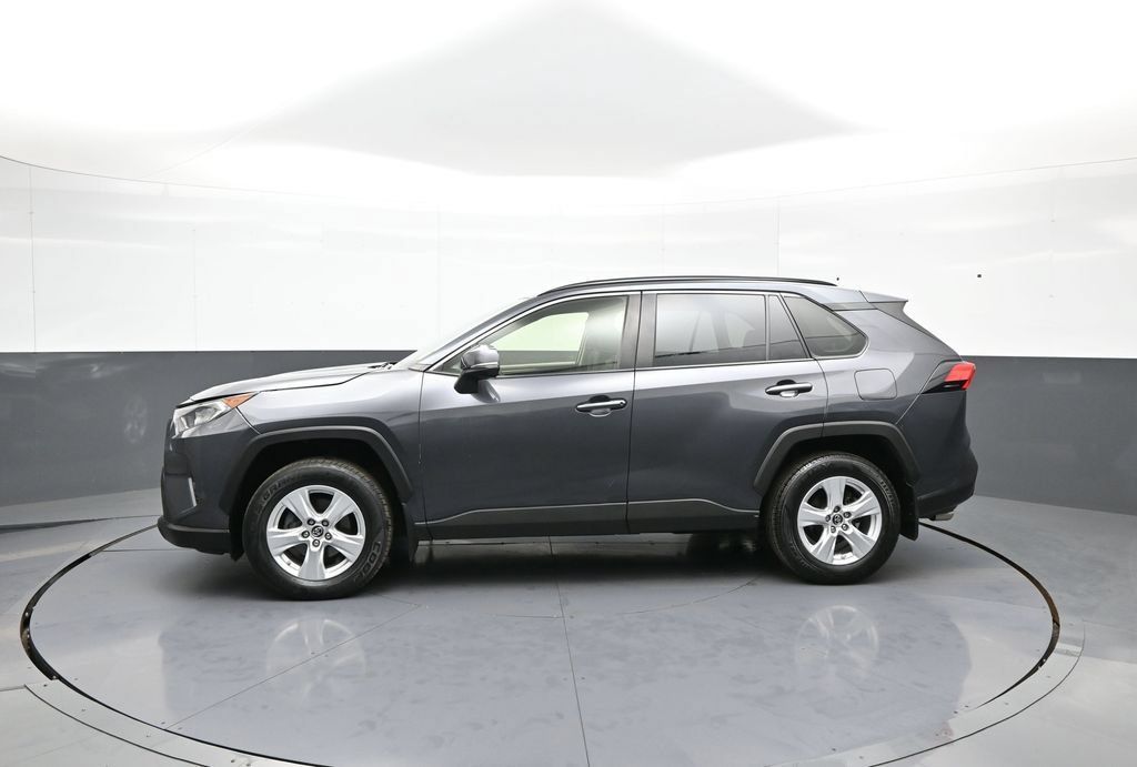 Used 2019 Toyota RAV4 XLE w/ Convenience Package AWD/4WD image 9