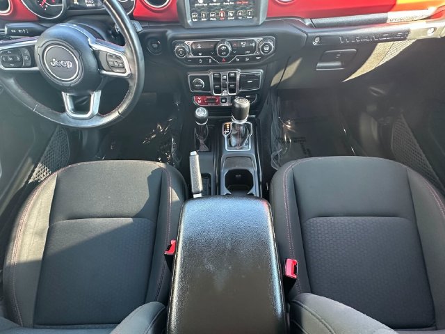 Used 2018 Jeep Wrangler Unlimited Rubicon w/ Uconnect 4C Nav & Sound Group AWD/4WD image 20