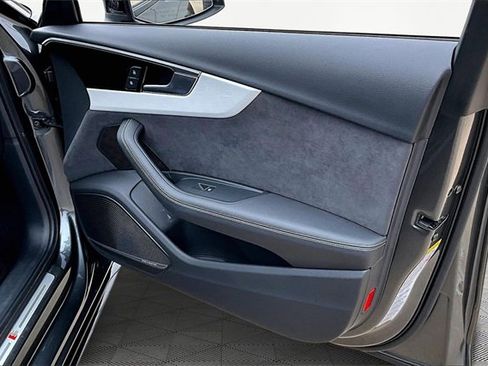 Used 2023 Audi A4 2.0T Prestige w/ Prestige Package image 19