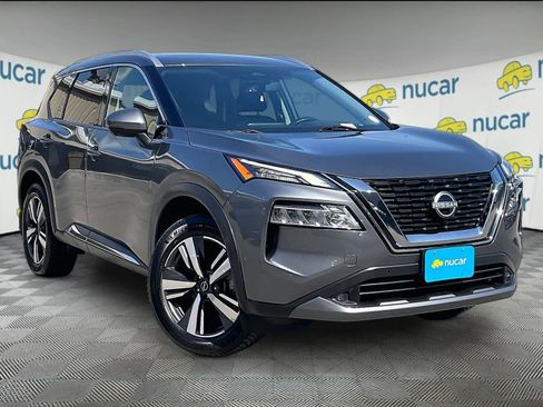 Used 2022 Nissan Rogue SL w/ SL Premium Package image 1