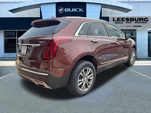 Used 2022 Cadillac XT5 Premium Luxury w/ Technology Package FWD image 7