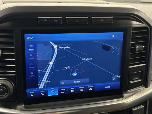 Used 2023 Ford F150 Lariat w/ Trailer Tow Package image 35