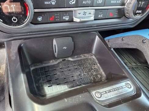 Used 2024 Ford Bronco Wildtrak AWD/4WD image 21