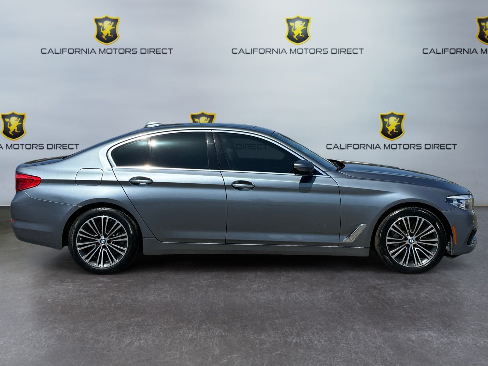 Used 2018 BMW 530i RWD image 6