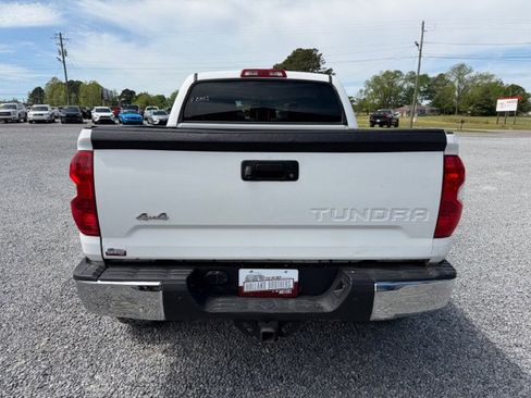 Used 2014 Toyota Tundra SR5 w/ SR5 Upgrade Package image 13