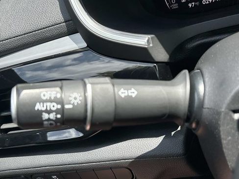Used 2023 Acura MDX FWD image 33