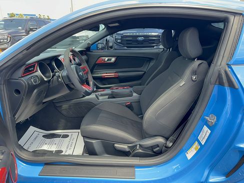 Used 2022 Ford Mustang Coupe RWD image 12