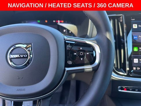 Used 2024 Volvo S60 B5 Plus image 16