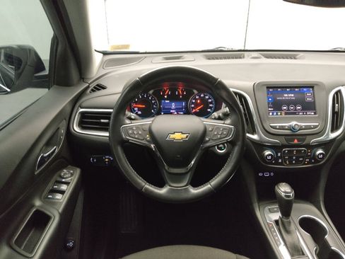 Used 2020 Chevrolet Equinox LT FWD image 22