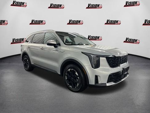 New 2026 Kia Sorento S w/ S Panoramic Sunroof Package FWD image 3