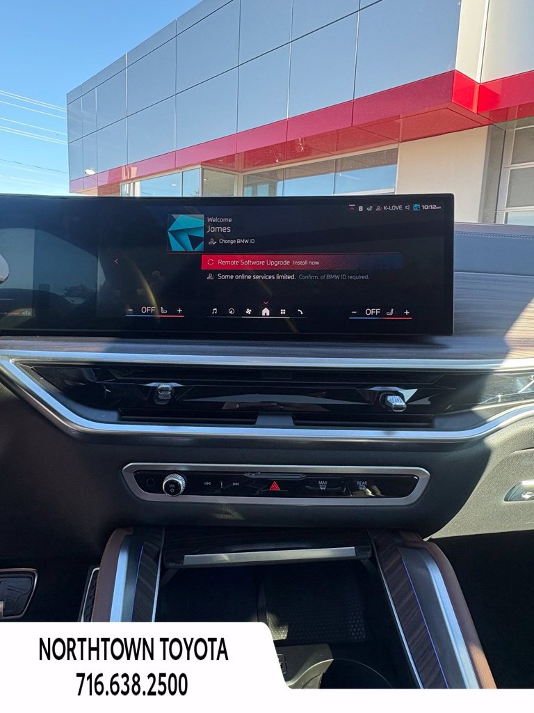 Used 2024 BMW X6 M60i AWD/4WD image 21