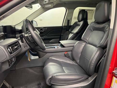 New 2026 Lincoln Aviator Reserve image 27