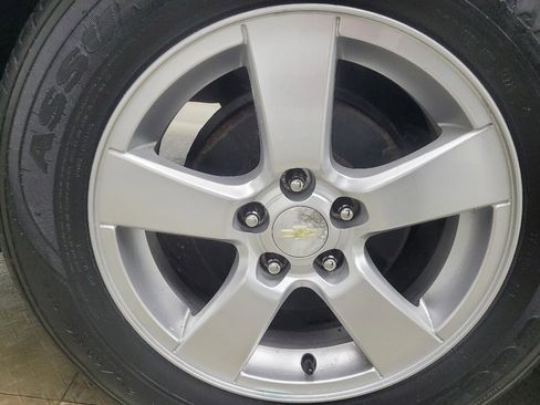 Used 2016 Chevrolet Cruze LT image 31