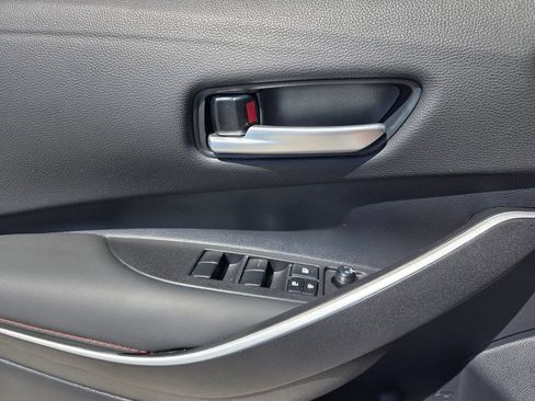 Used 2025 Toyota Corolla SE FWD image 22