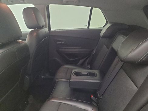 Used 2016 Chevrolet Trax LT w/ LT Convenience Package image 18