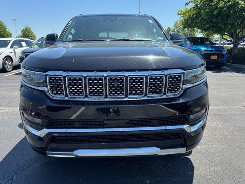 Used 2024 Jeep Grand Wagoneer L 4WD image 9