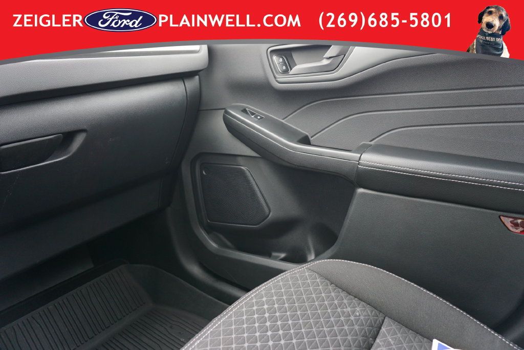 Used 2023 Ford Escape Active AWD/4WD image 31