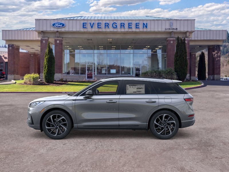 New 2025 Lincoln Corsair Grand Touring w/ Equipment Group 301A AWD/4WD image 3