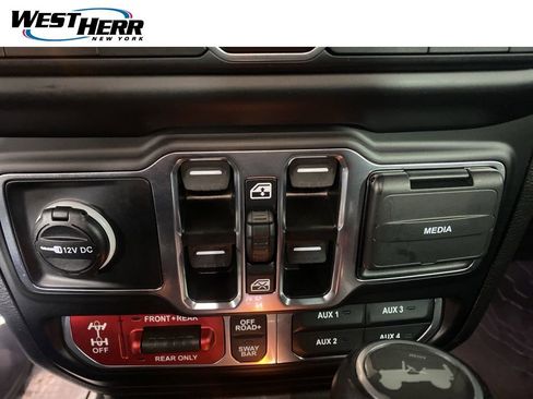 Used 2023 Jeep Wrangler Unlimited Rubicon 392 w/ Trailer Tow Package image 6