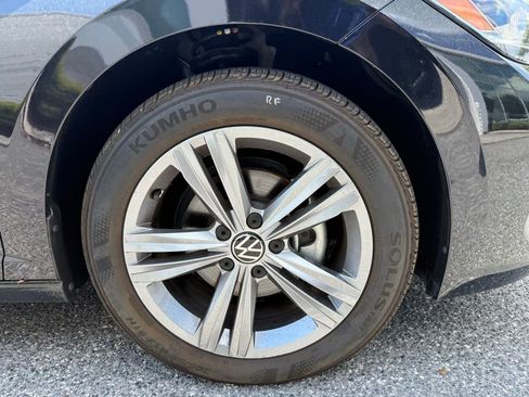 Used 2024 Volkswagen Jetta SE image 6