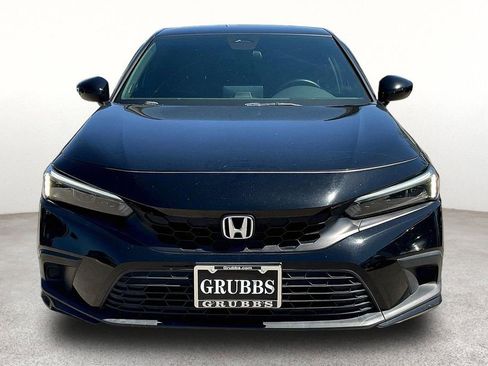 Used 2023 Honda Civic Sport image 4