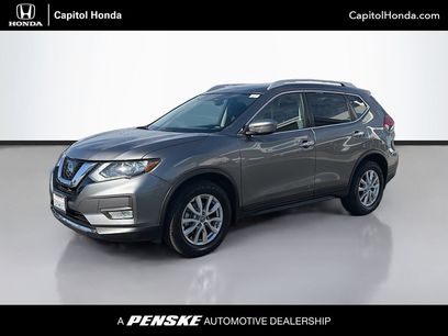 Used 2017 Nissan Rogue SV