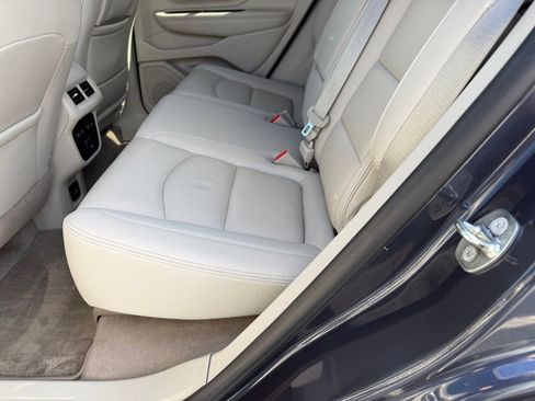 Used 2018 GMC Terrain Denali w/ Comfort Package FWD image 31