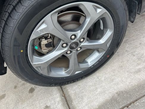 Used 2024 Ford Escape ST-Line image 17