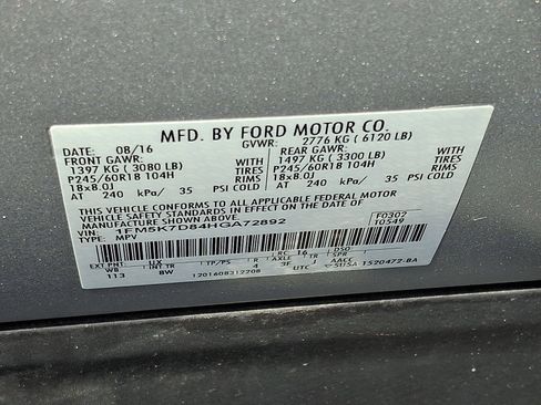 Used 2017 Ford Explorer XLT w/ Equipment Group 201A image 26