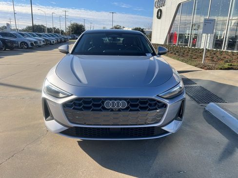 Used 2025 Audi A5 2.0T Premium Plus w/ Convenience Package image 11