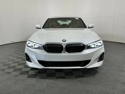 Used 2025 BMW 330i Sedan w/ Premium Package RWD image 3