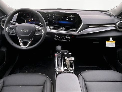 New 2026 Chevrolet Trax ACTIV w/ Sunroof Package image 6