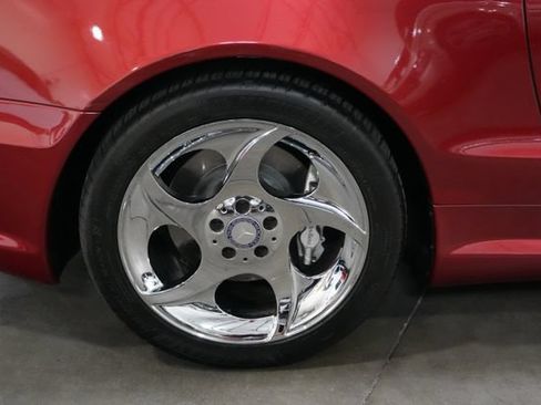 Used 2004 Mercedes-Benz SL 600 image 12