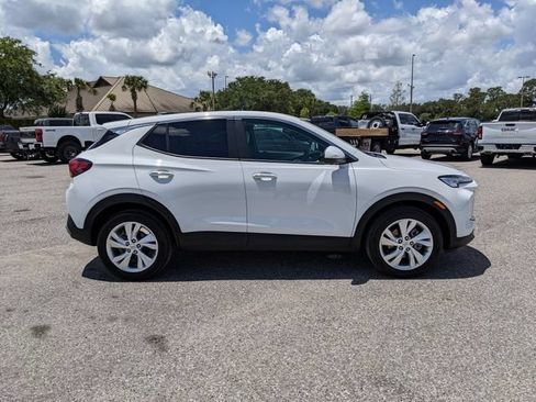 Used 2026 Buick Encore GX Preferred w/ Advanced Technology Package FWD image 3