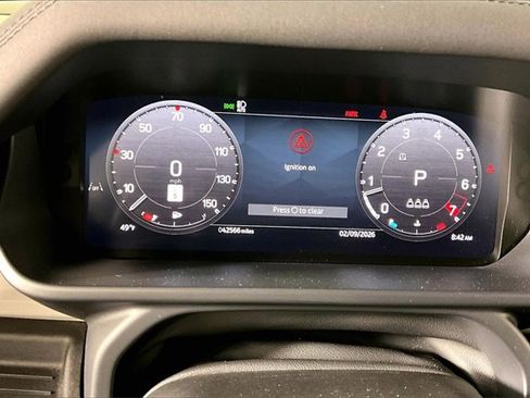 Used 2024 Land Rover Defender 110 S image 12