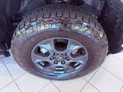 Certified 2025 Lexus GX 550 image 20