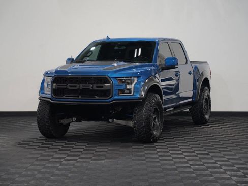 Used 2019 Ford F150 Raptor w/ Equipment Group 802A Luxury image 3