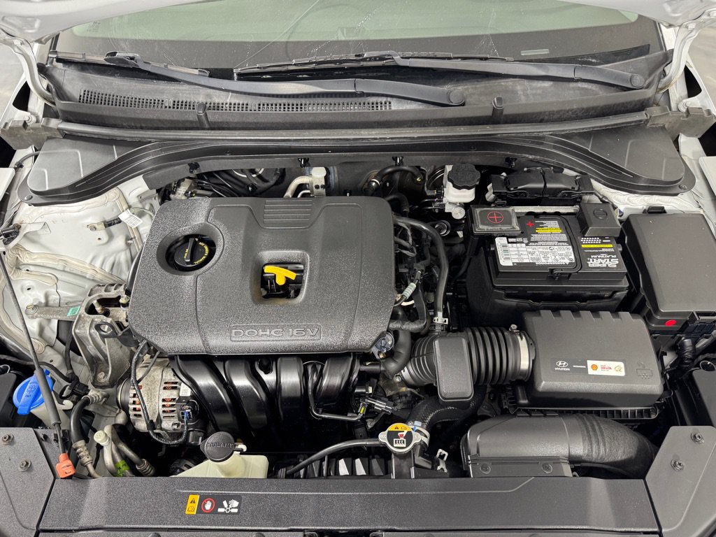 Used 2019 Hyundai Elantra SE FWD image 26