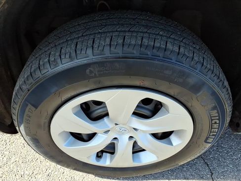 Certified 2025 Toyota RAV4 LE image 11