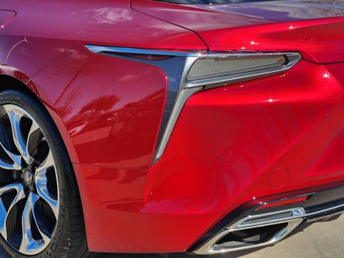 Used 2018 Lexus LC 500 Coupe image 5