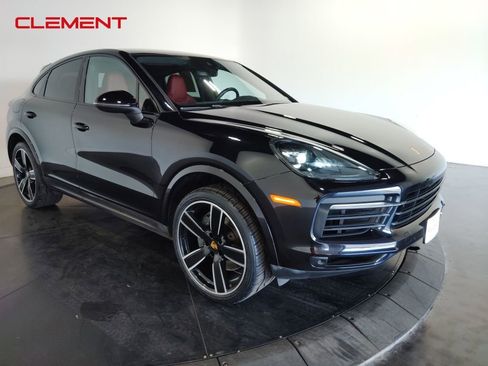 Used 2022 Porsche Cayenne S image 3