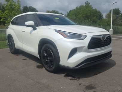 Used 2021 Toyota Highlander L