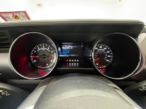 Used 2017 Ford Mustang Coupe image 20