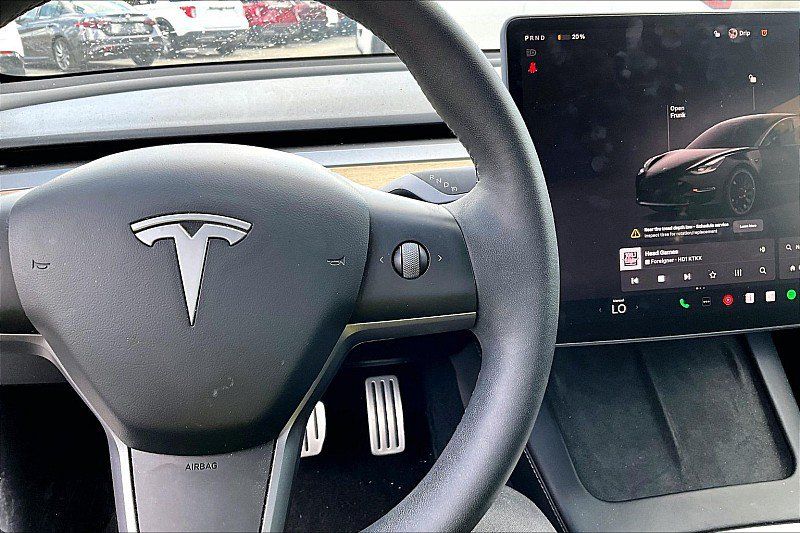 Used 2022 Tesla Model 3 Performance AWD/4WD image 17