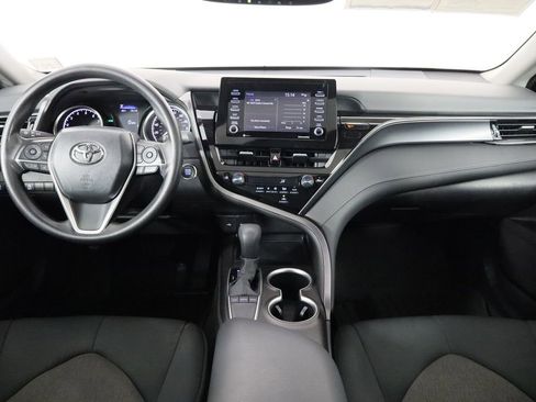 Used 2024 Toyota Camry LE w/ Convenience Package image 14