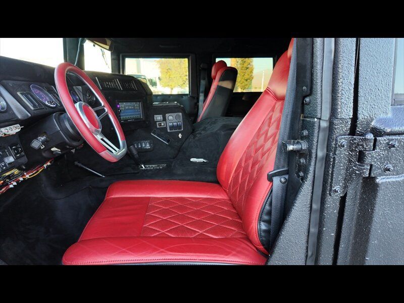 Used 1997 HUMMER H1 4-Door Wagon AWD/4WD image 13
